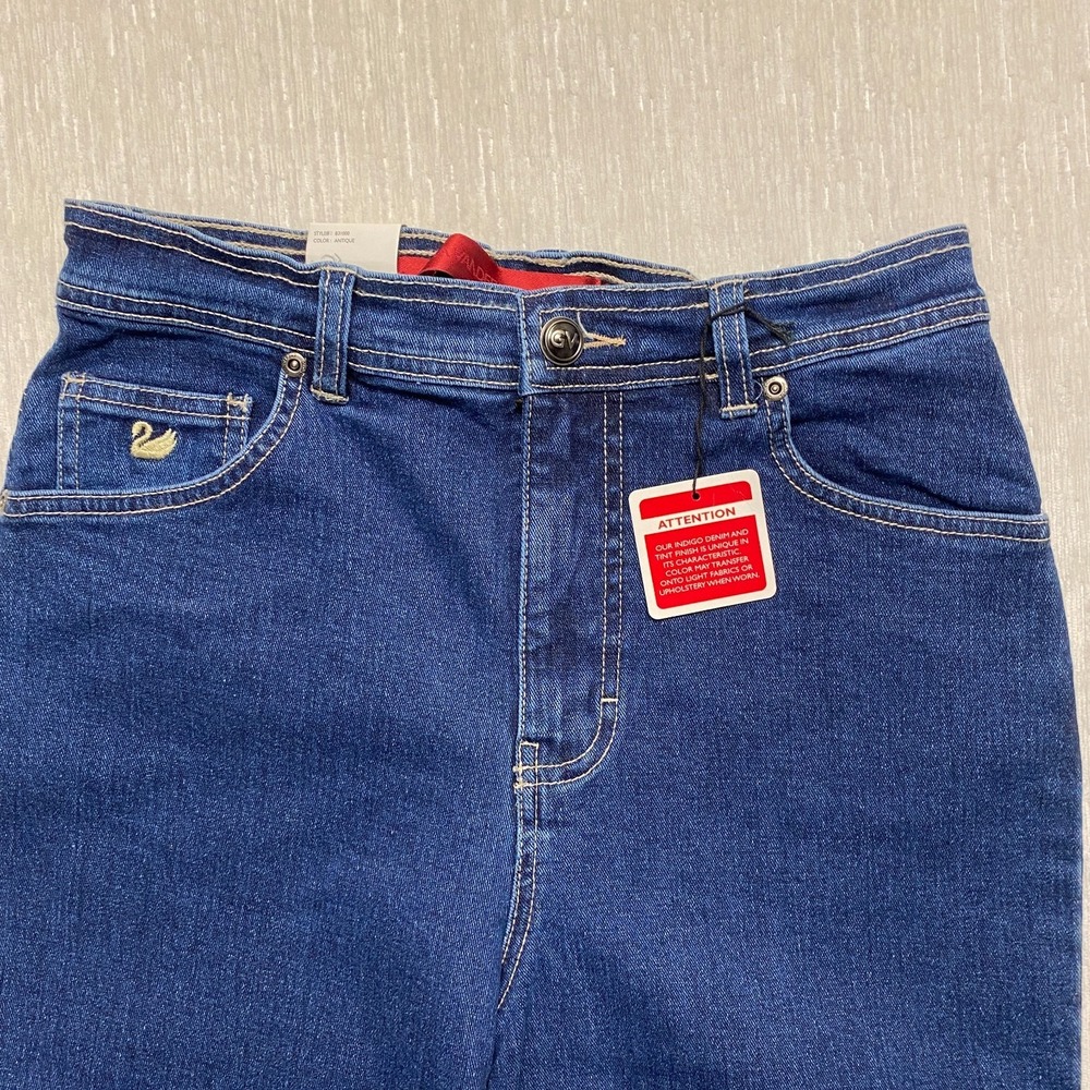 Gloria Vanderbilt Tapered Jeans Classic Fit Womens 8P Blue Denim Stretch Fitted - Picture 2 of 16